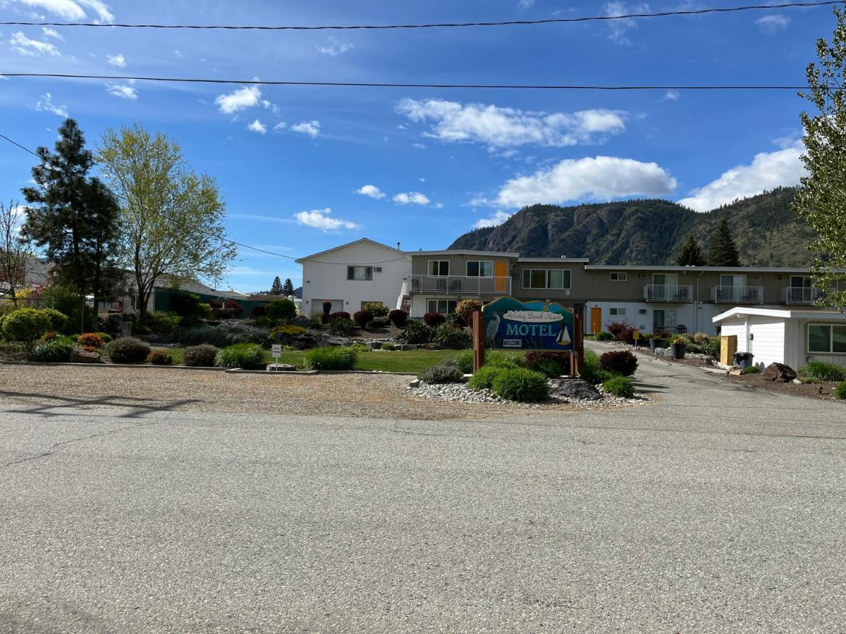 Holiday Beach Resort Motel Okanagan Falls Exteriér fotografie